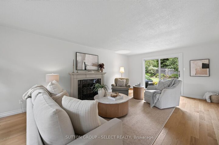 Property Photo: 847 Clearview Avenue ON N6H 2N1