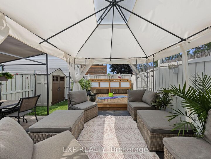 Property Photo: 1681 Trenholm Lane ON K4A 4B4