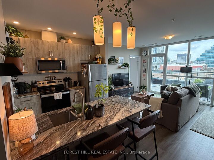 Property Photo:  60 Charles Street W 602  ON N2G 0C9 