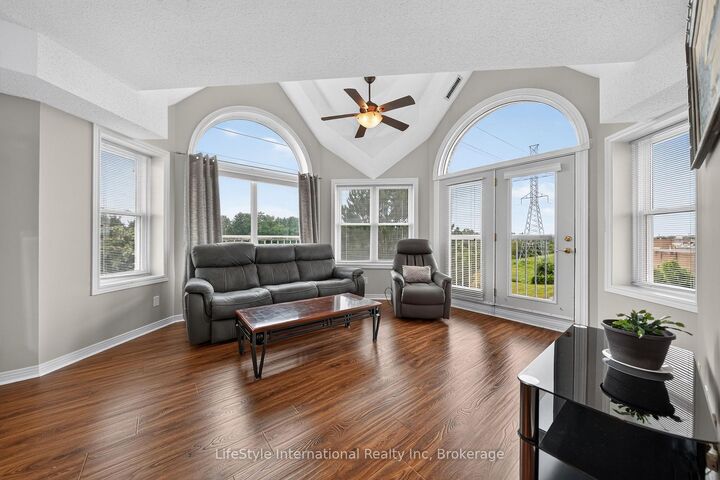 208 Silvercreek Parkway N 307 — photo 1