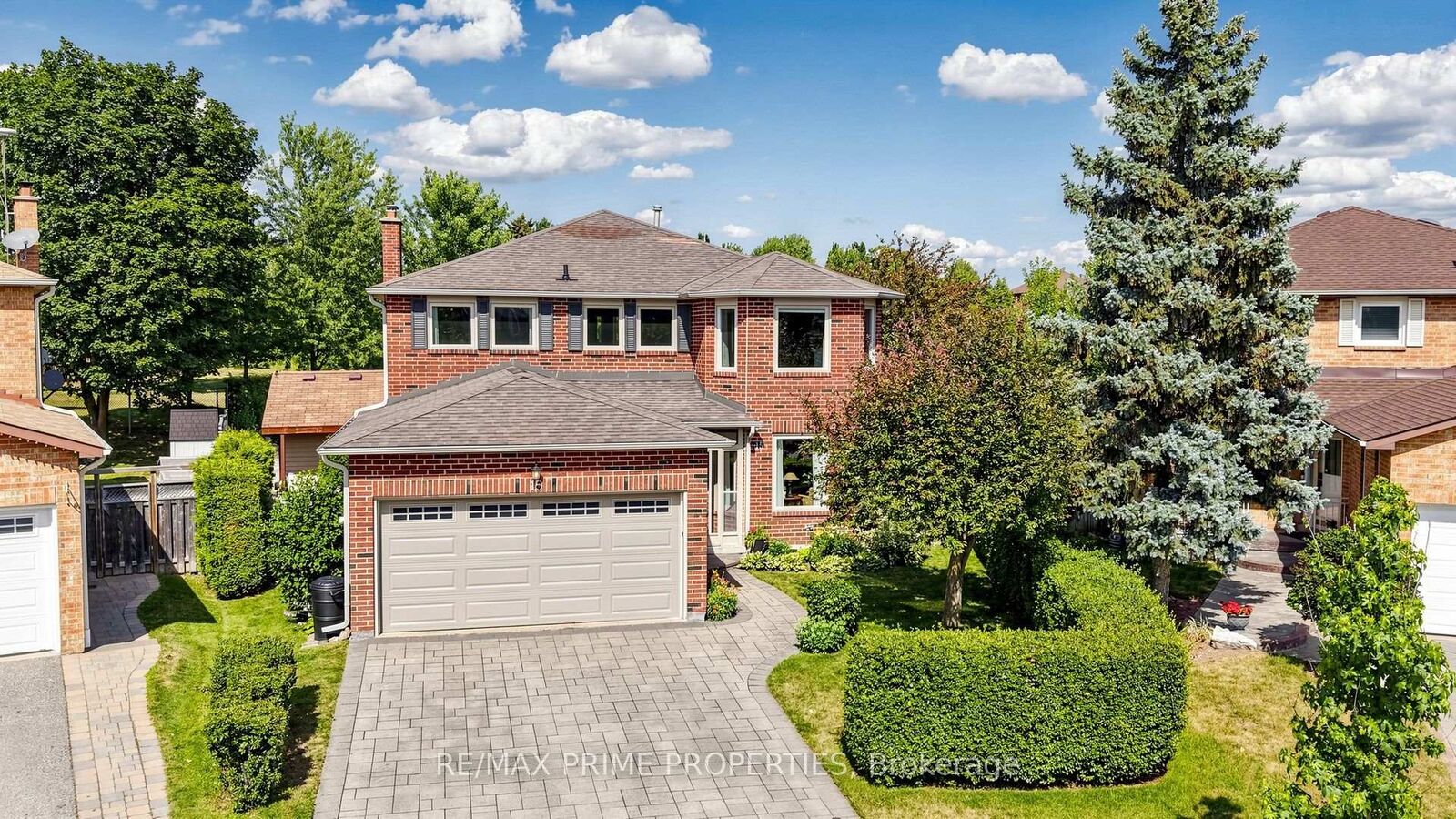 Property Photo: 15 Marsh Street ON L4C 7P5