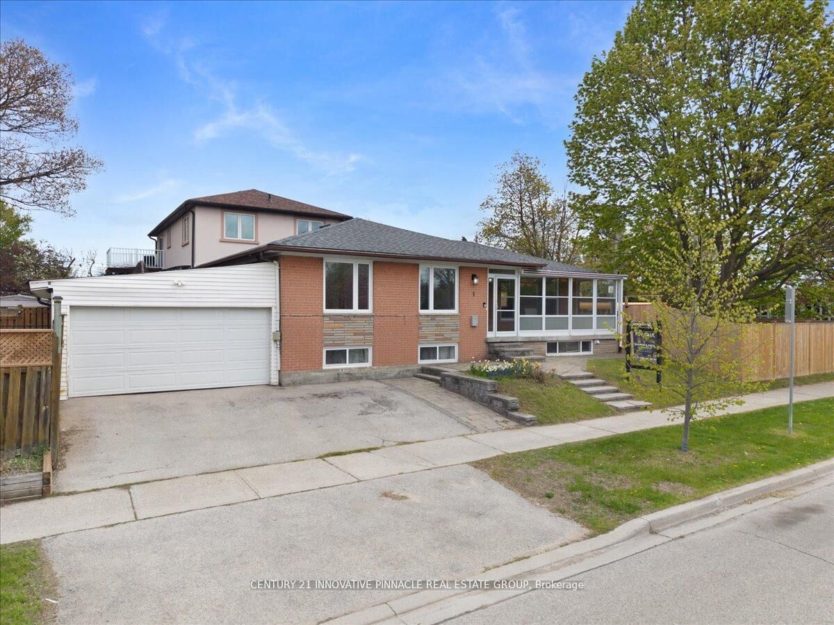 Property Photo:  1 Judhaven Road #Main  ON M9V 2P1 