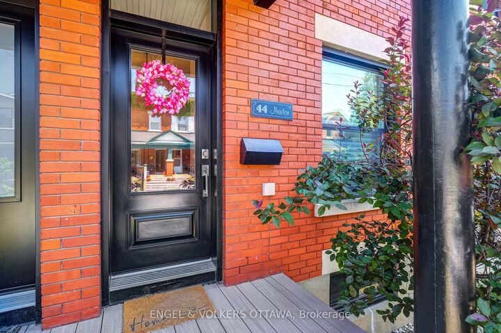 Property Photo:  44 Newton Street  ON K1S 2S7 