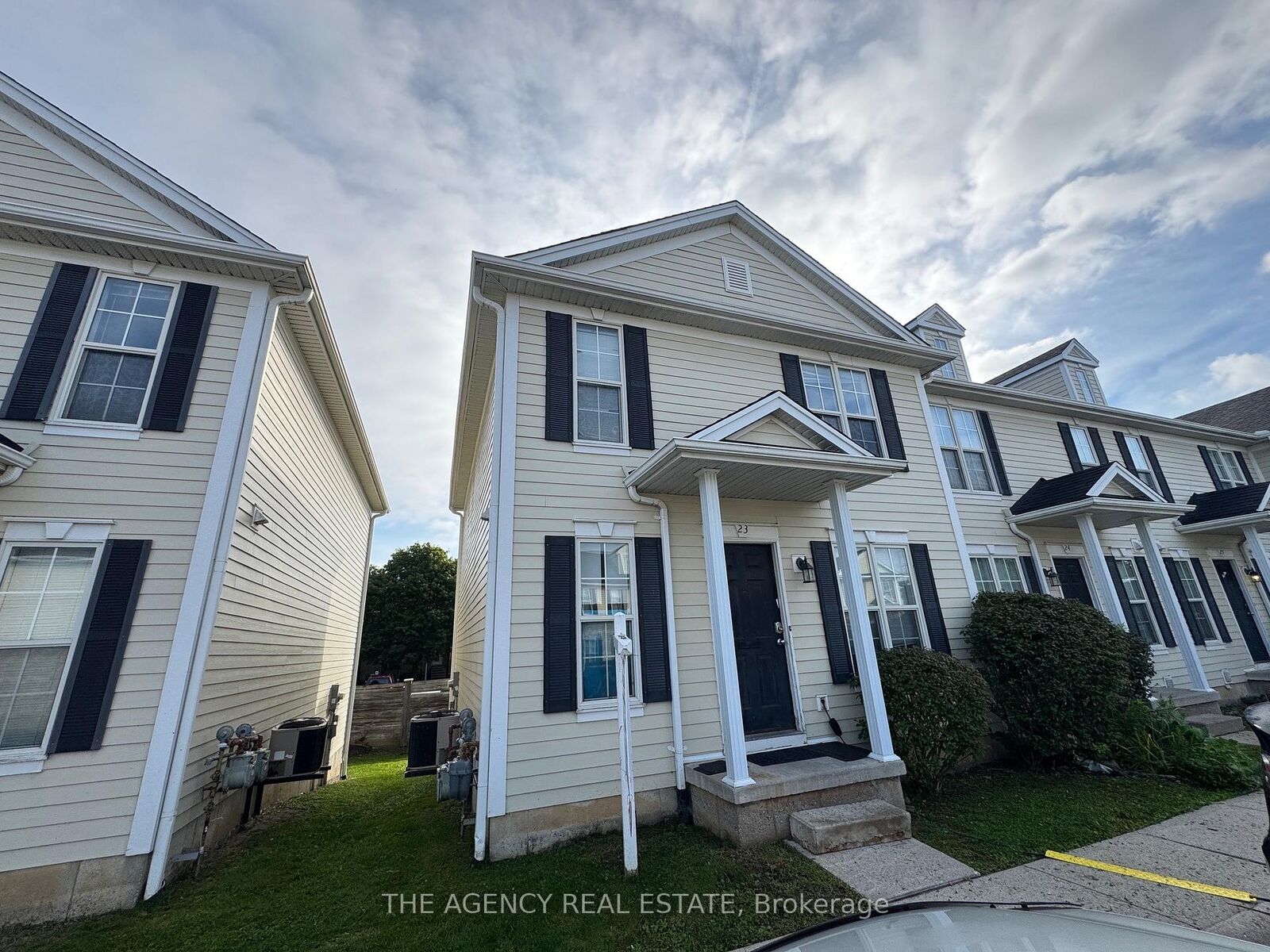 Property Photo:  600 Sarnia Road 23  ON N6G 5M5 