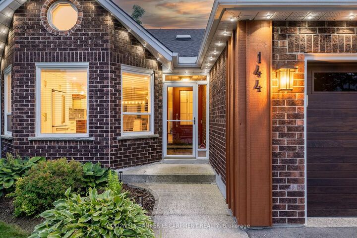 Property Photo: 144 Parkedge Street ON N0B 2K0