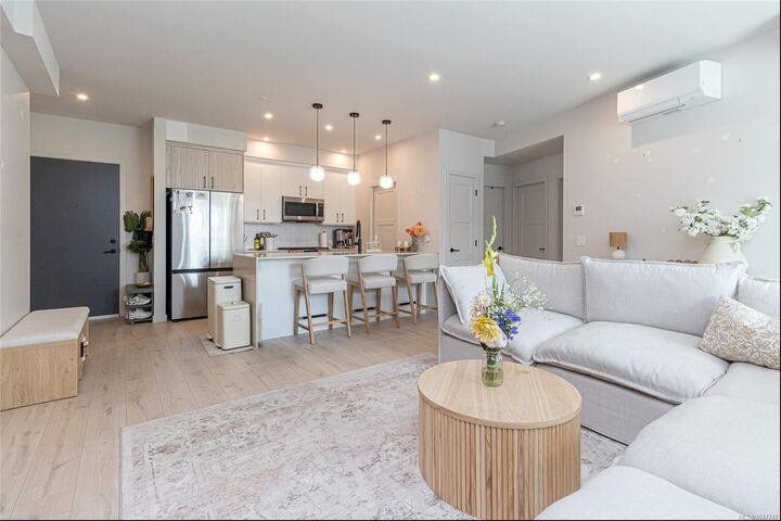 Property Photo:  958 Pharoah Mews #401  BC V9B 7A1 