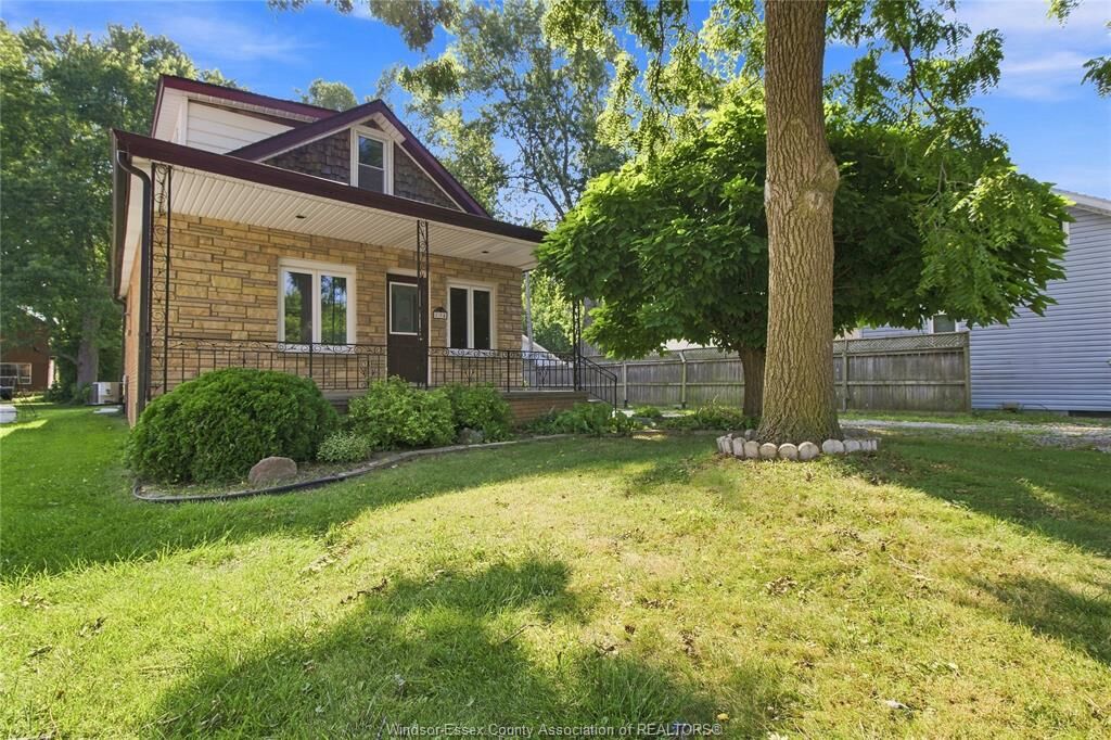 Property Photo: 134 Alexander Avenue ON N0R 1A0