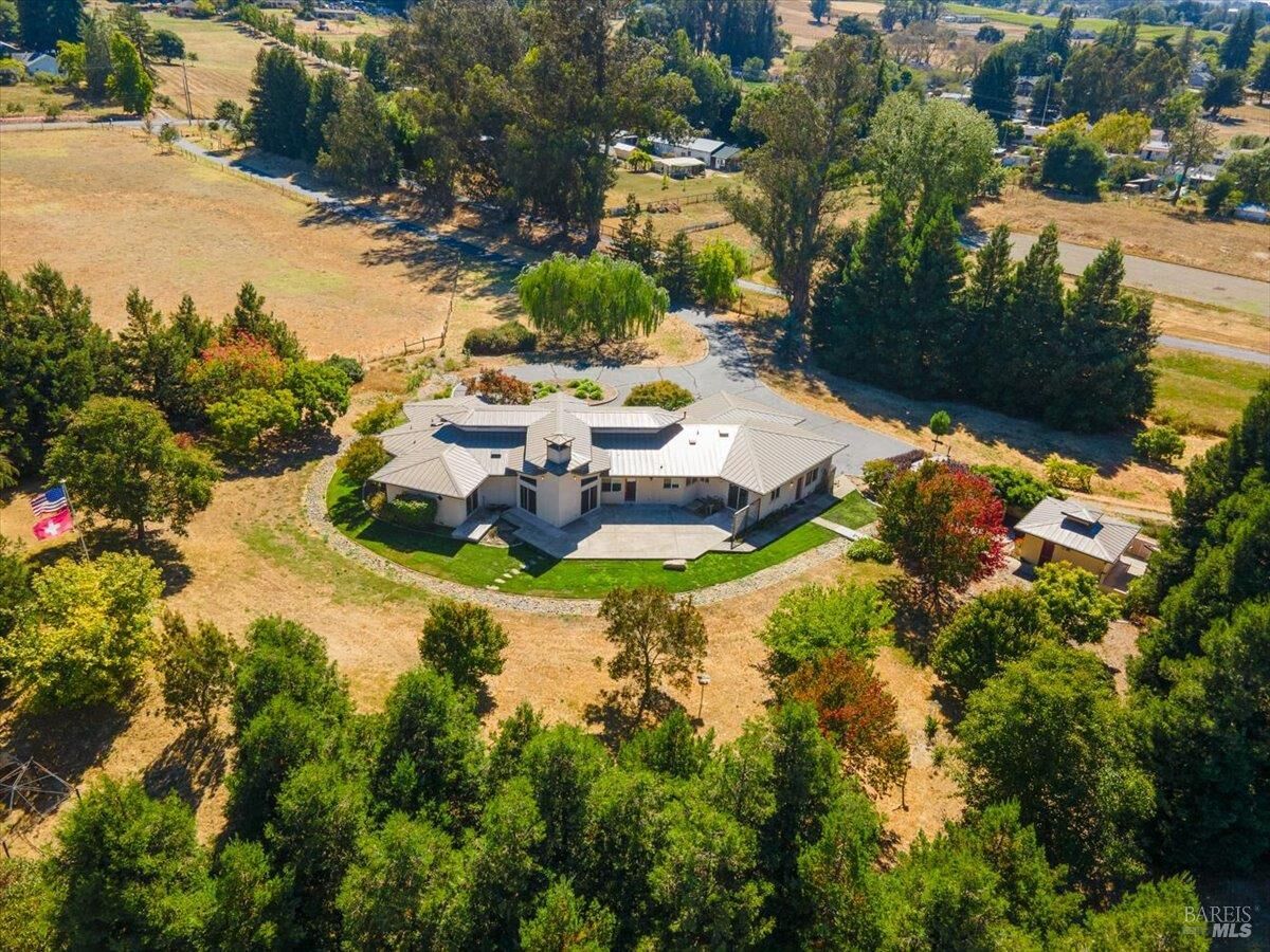 Property Photo: 5185 Hessel Road CA 95472