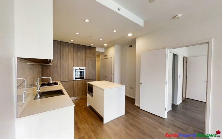 Property Photo:  4650 Brentwood Boulevard 1406  BC V5C 0M3 