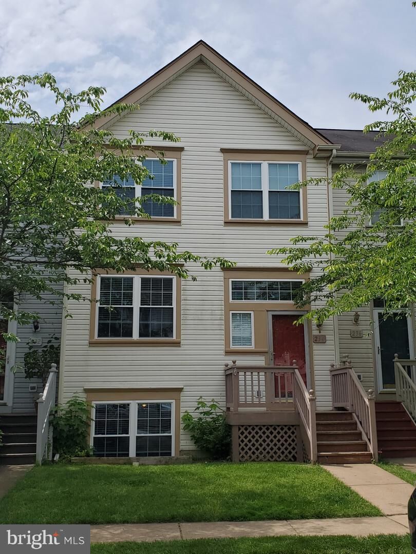 Property Photo:  234 Frazer Drive  VA 20132 