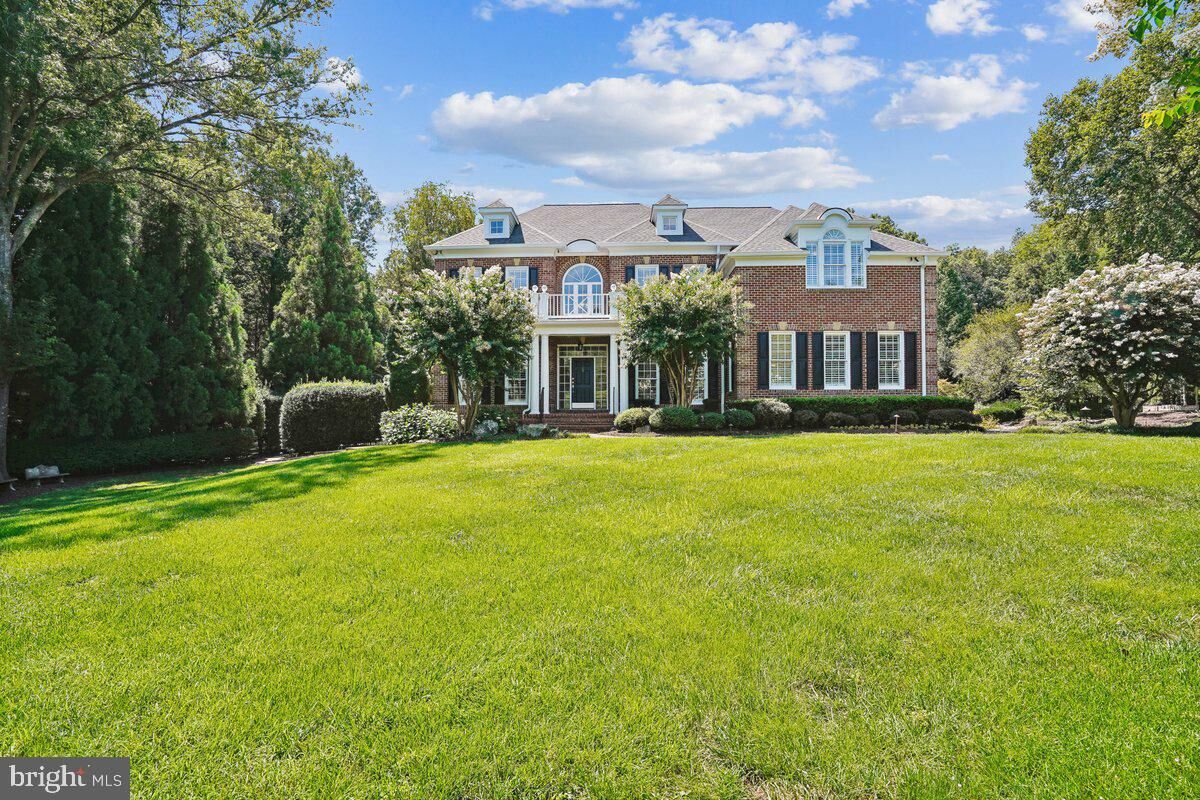 Property Photo:  8287 Arrowleaf Turn  VA 20155 