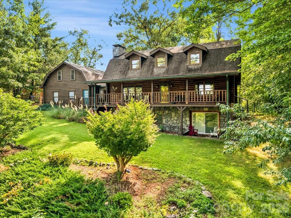 Property Photo:  6012 Holiday Shores Avenue  NC 28761 