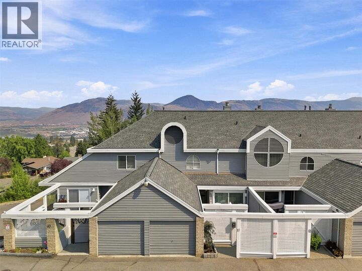 1795 Summit Drive 11 — photo 1