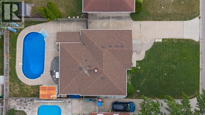 Property Photo:  468 Watson Avenue  ON N8S 3S6 