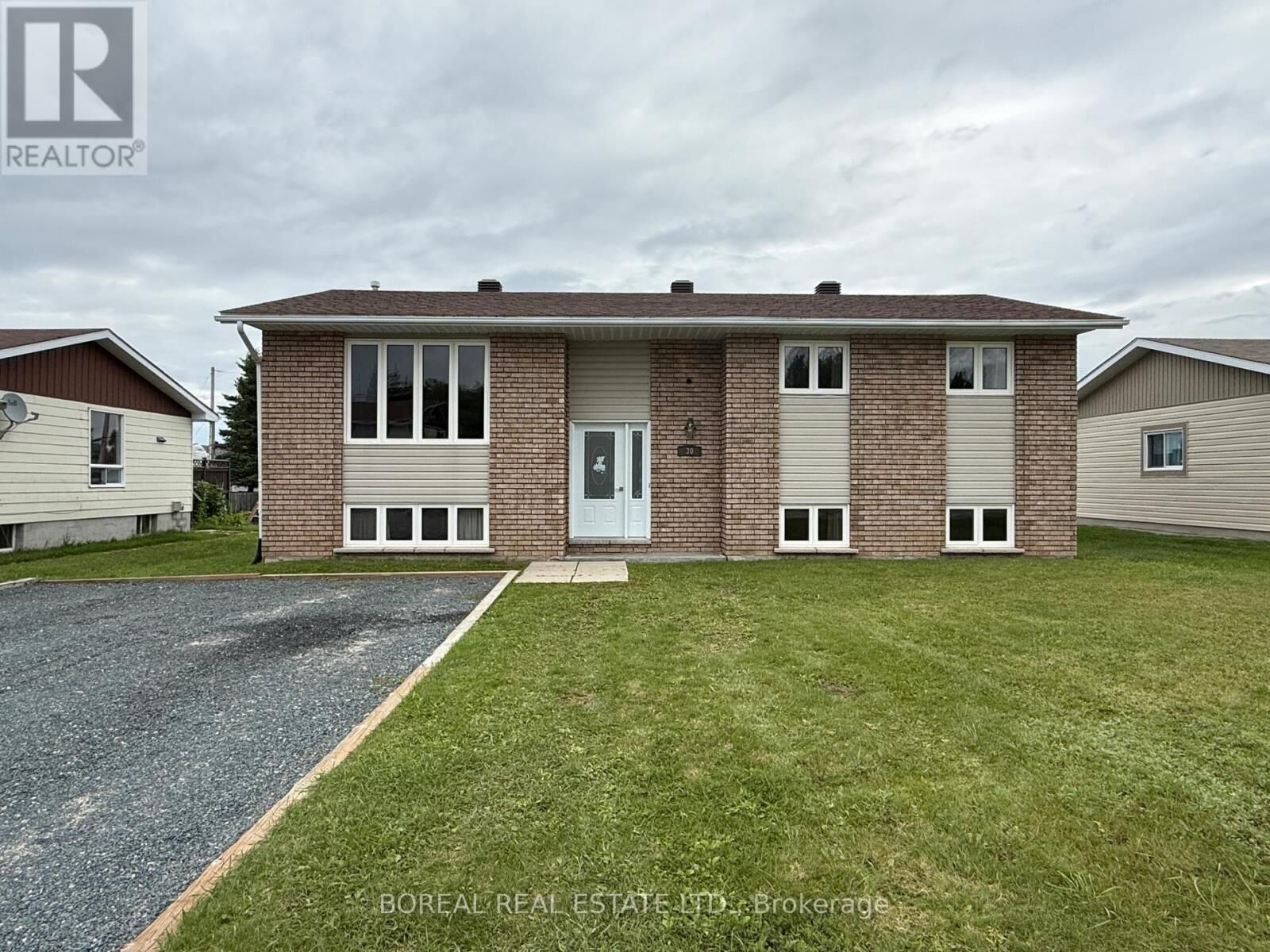Property Photo:  30 Eighteenth Avenue  ON P0L 1C0 