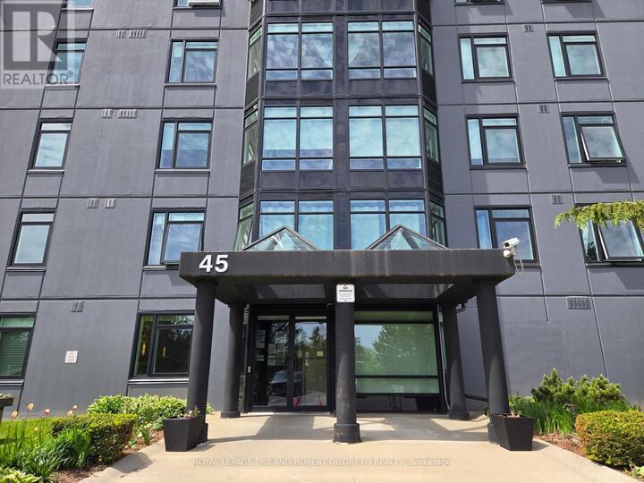 Property Photo:  45 Pond Mills Road 205  ON N5Z 4W5 