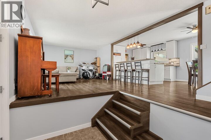 Property Photo: 1641 11th Avenue BC V0B 1M0