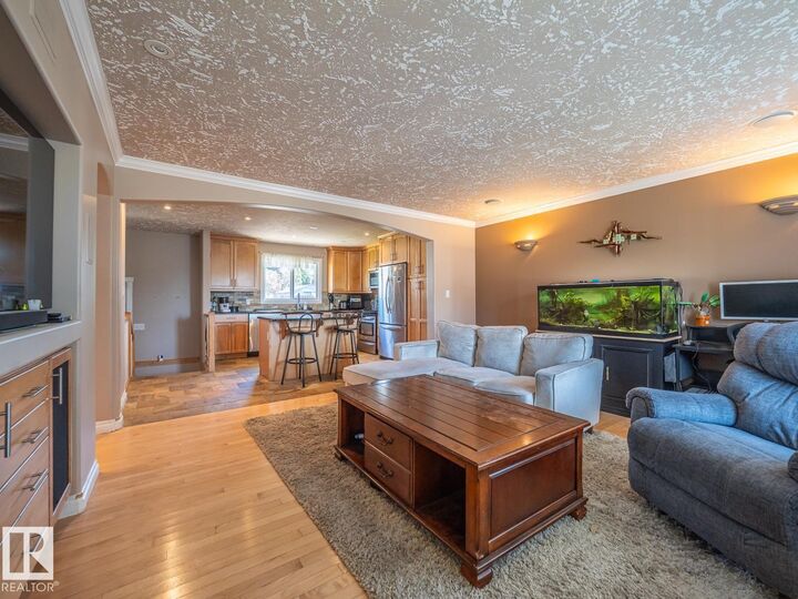 Property Photo:  5337 47 Street  AB T0B 0S0 