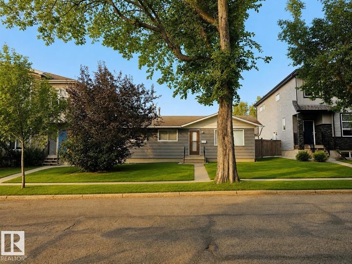 4 Muir Drive — photo 1