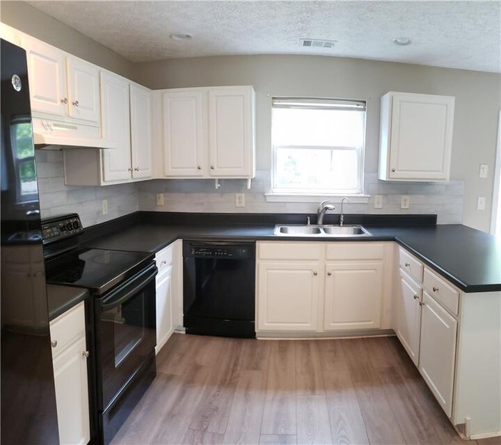 Property Photo:  204 Wild Flower Lane  GA 30114 