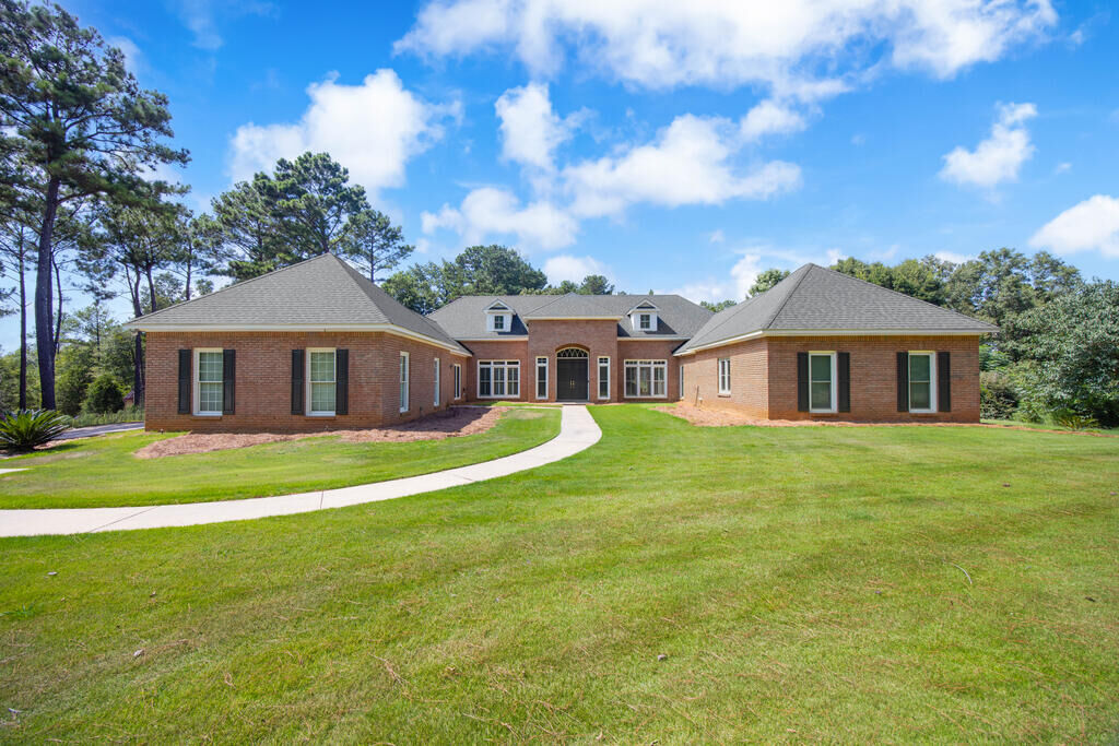 Property Photo:  1091 Country Place  GA 31808 