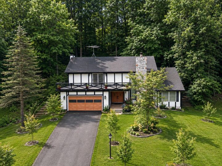 Property Photo:  456 Roxbury Road  IN 46385 