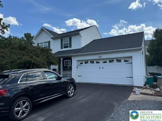 Property Photo:  2170 Black Forest Drive  PA 18037 