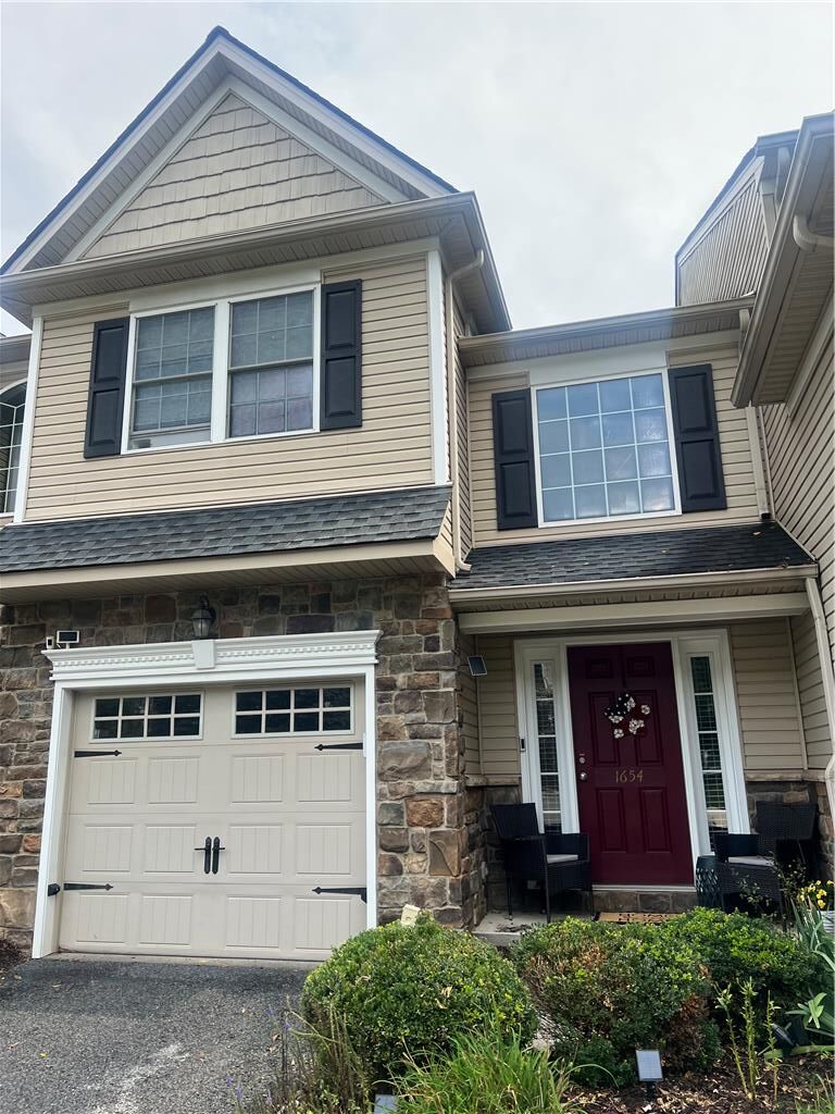 Property Photo: 1654 Finches Garden Road PA 18015