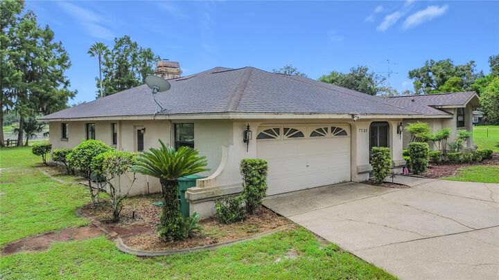 Property Photo:  7520 E Pocono Drive  FL 34450 