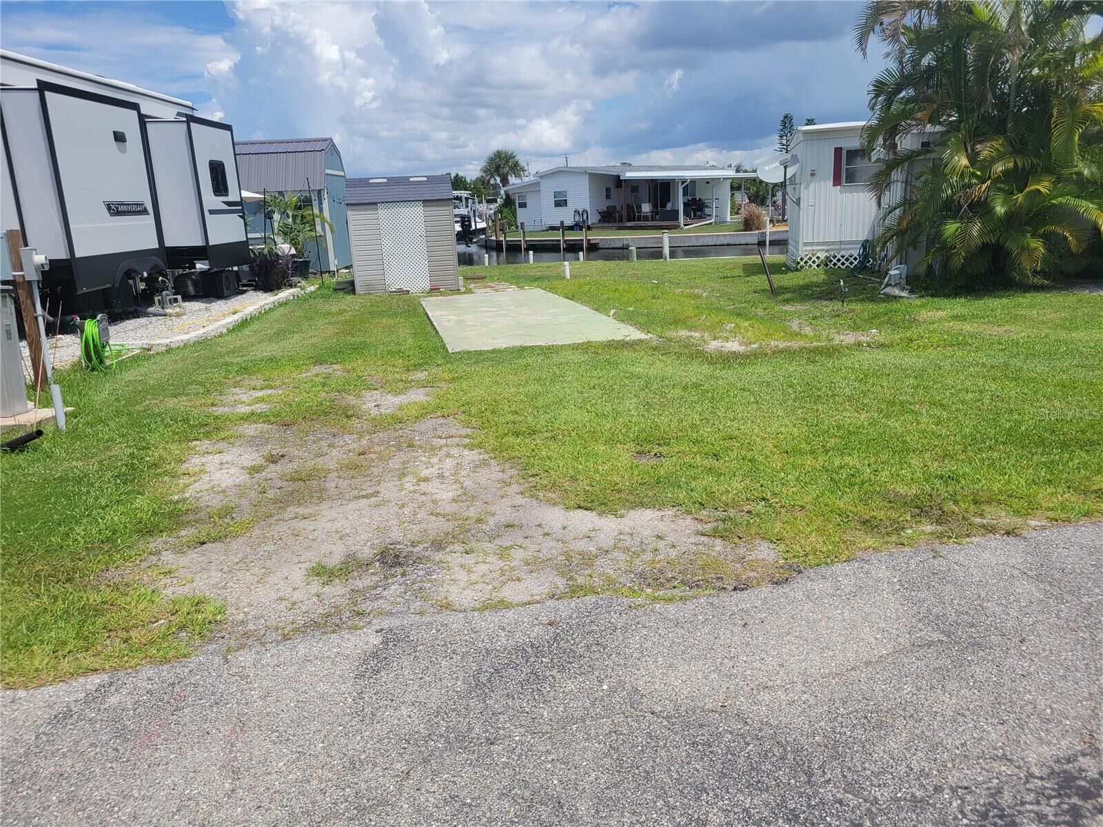 Property Photo: