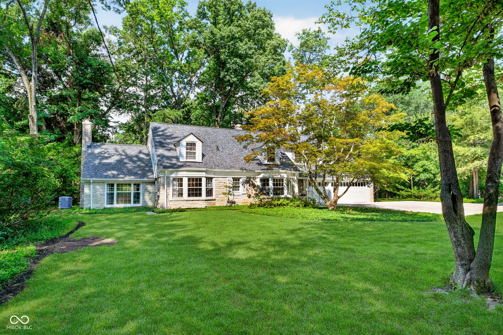 Property Photo:  1501 E 80th Street  IN 46240 