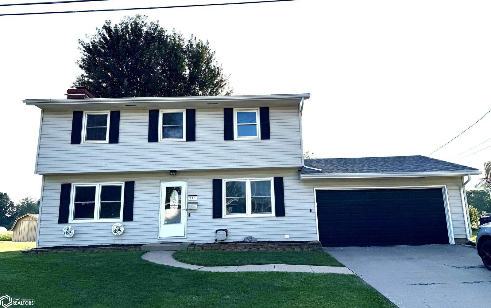 Property Photo:  118 Glendale Drive  IA 52601 