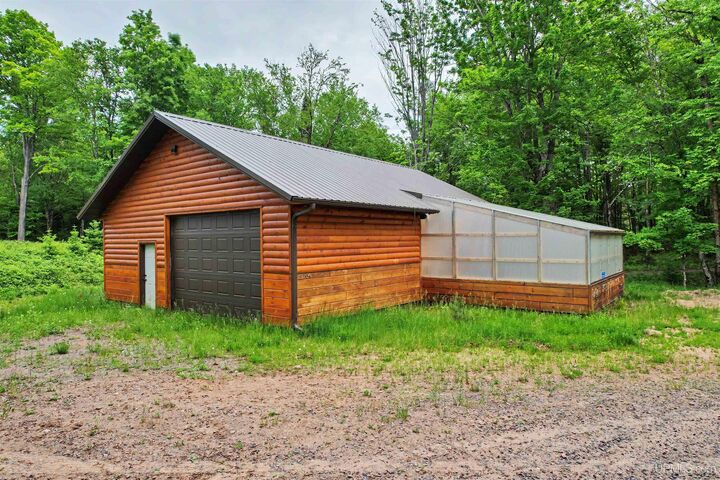 Property Photo:  3704 E Cisco Lake Road  MI 49969 