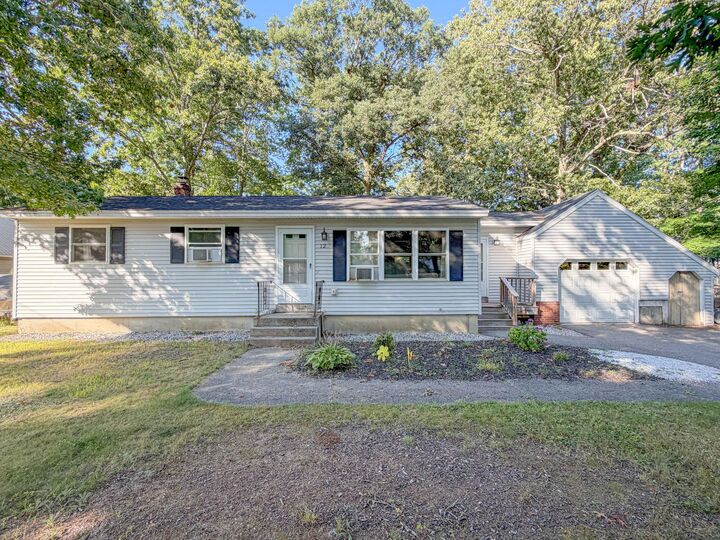 Property Photo: 12 Birchwood Avenue ME 04062