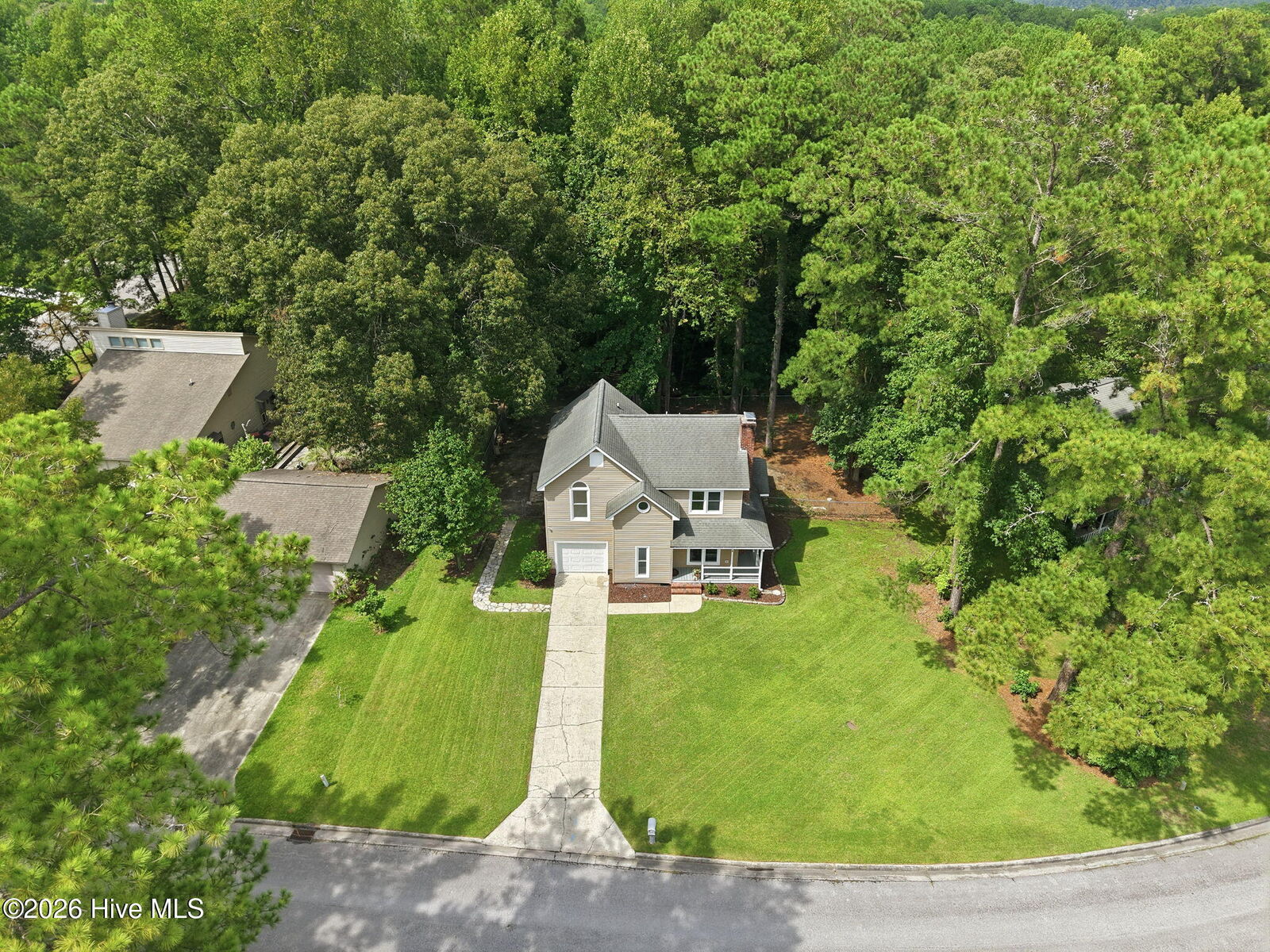 Property Photo: 128 Robinhood Drive NC 28546