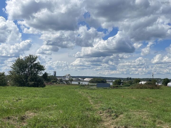 Property Photo:  4-26 Miller Road  NS B0K 1L0 