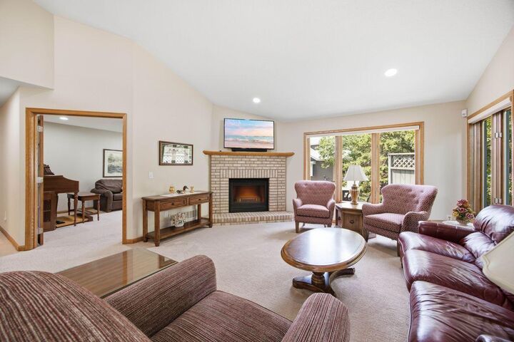 Property Photo: 1264 Silverthorn Drive MN 55126