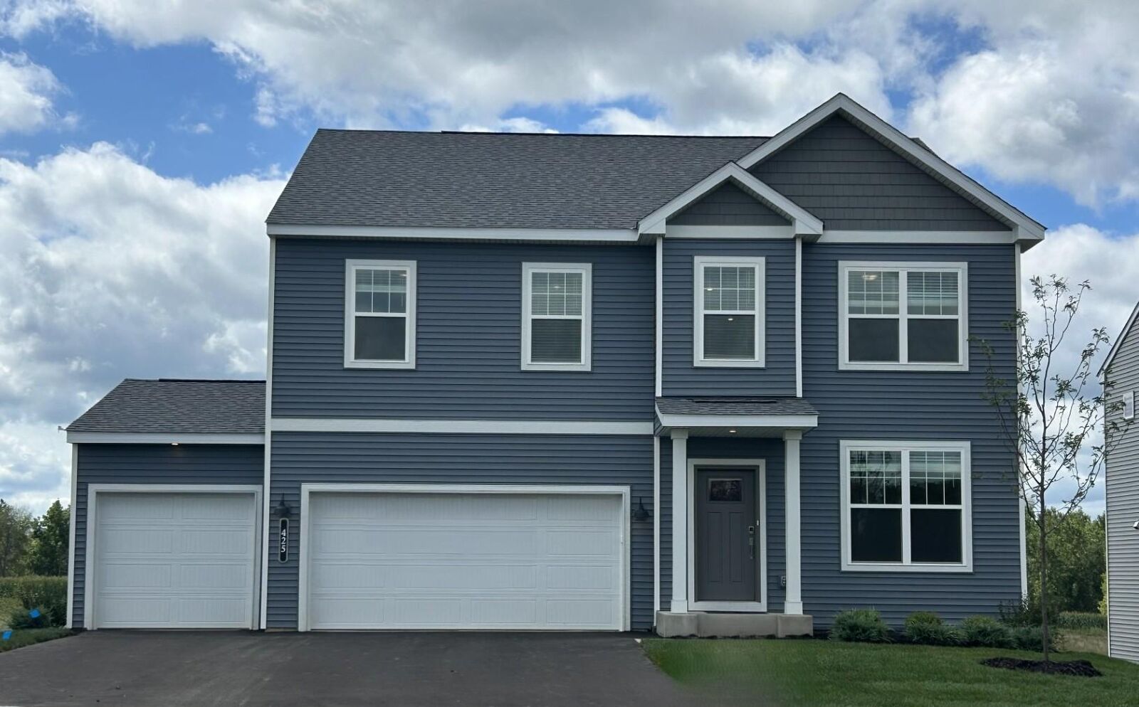 Property Photo: 425 James Parkway MN 55054
