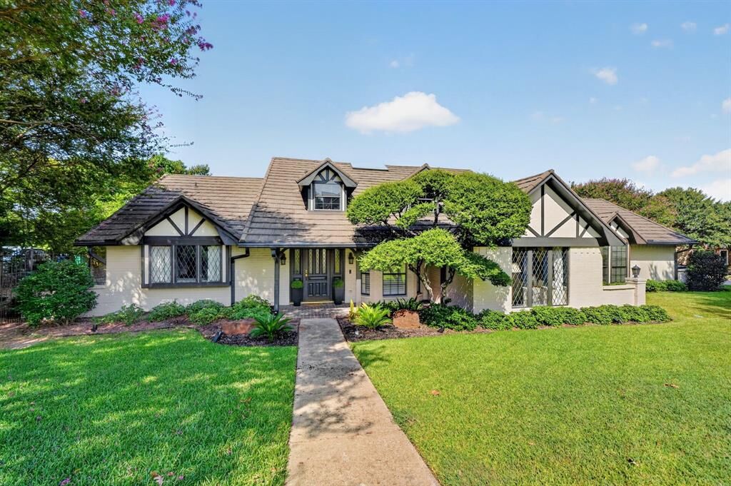 Property Photo: 9 Pintail Point TX 75032