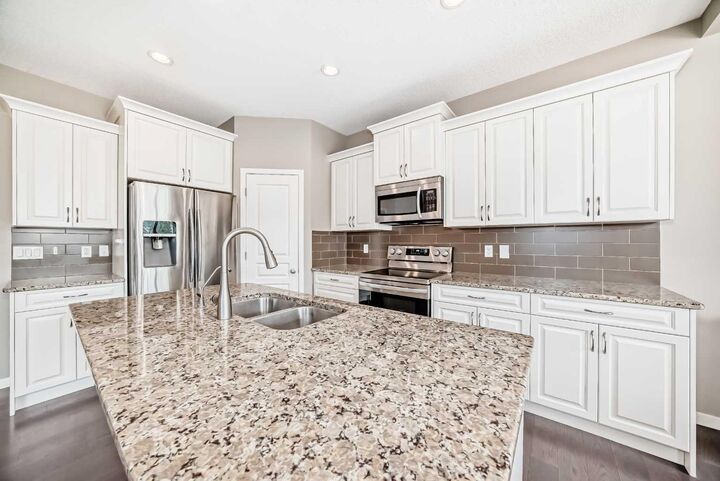 Property Photo: 264 Auburn Bay Drive SE AB T3M 0S1
