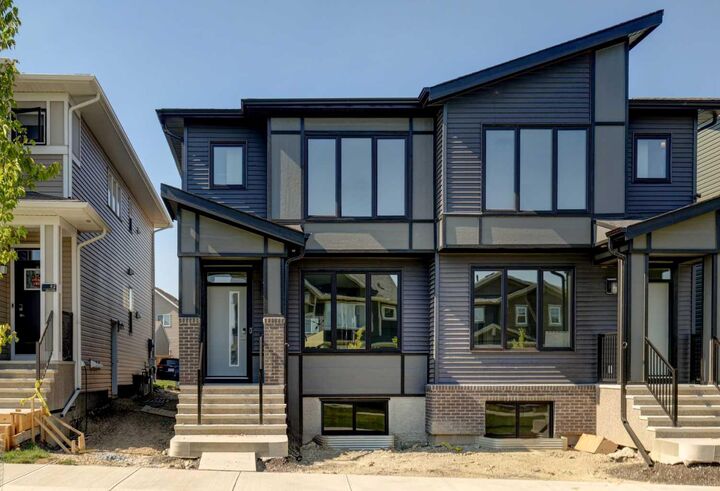 Property Photo: 99 Herron Walk NE AB T3P 2K8