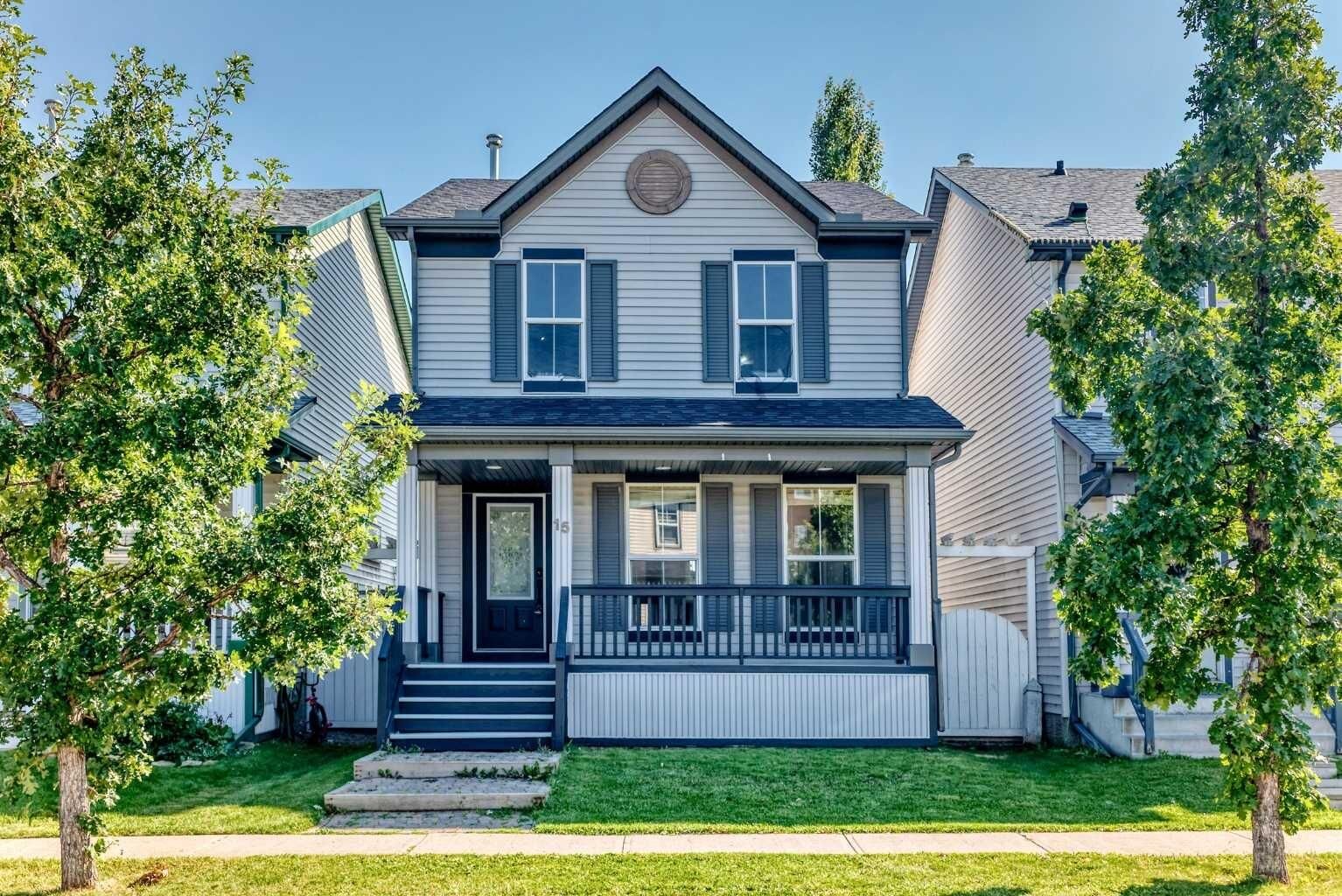 Property Photo:  15 Prestwick Place SE  AB T2Z 4P4 