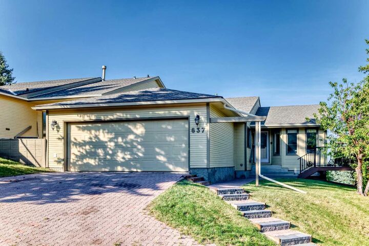 637 Stratton Terrace SW — photo 1