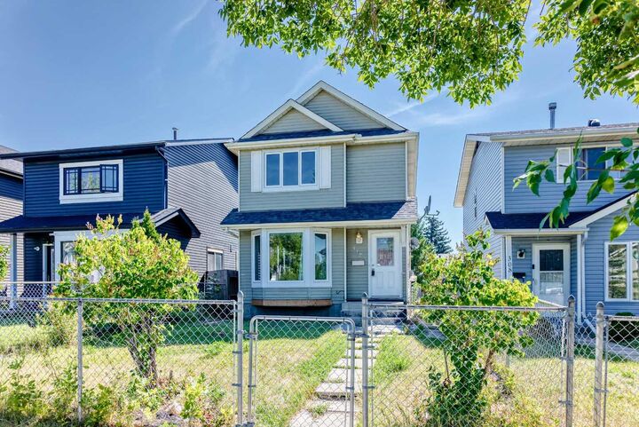 312 Falton Drive NE — photo 1