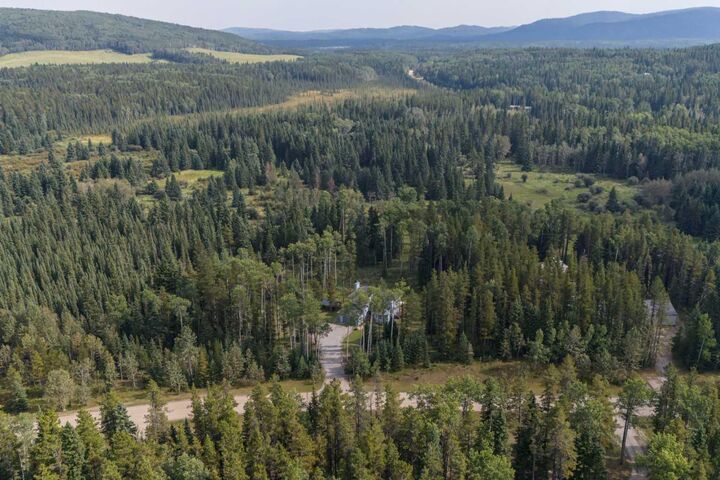 Property Photo:  50 Elk Valley Crescent  AB T0L 0K0 