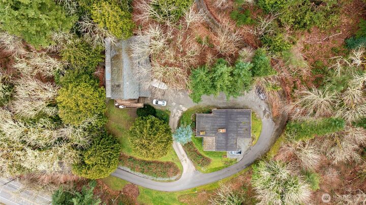 Property Photo:  2232 E Lake Sammamish Parkway NE  WA 98074 