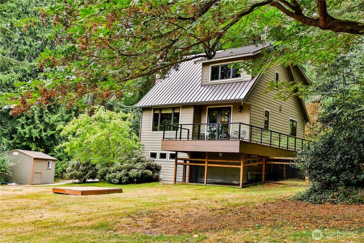Property Photo:  8039  Cultus Bay Road  WA 98236 