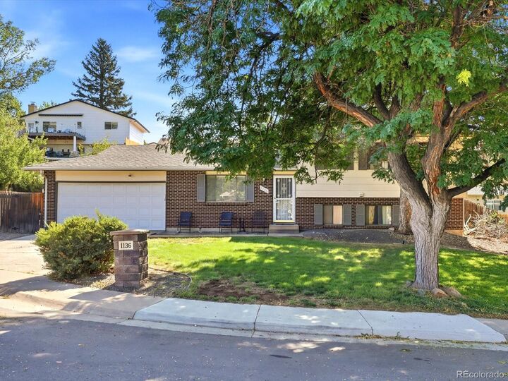 Property Photo:  1736 S Olathe Street  CO 80017 
