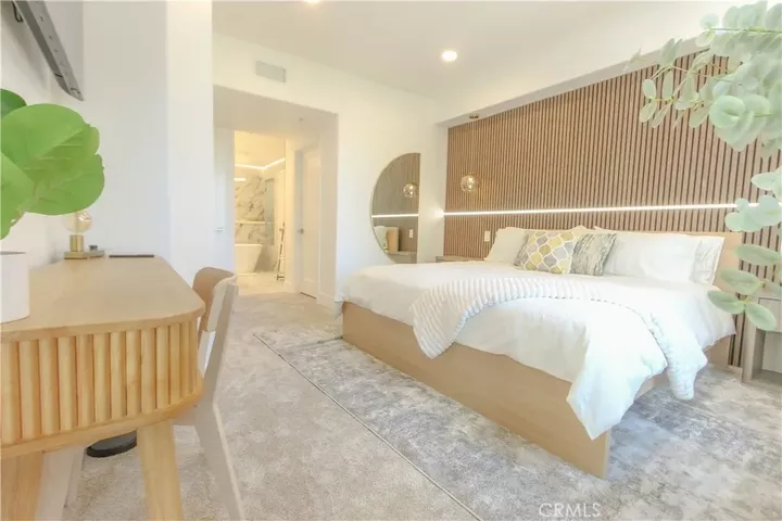Property Photo:  2253 Martin 302  CA 92612 