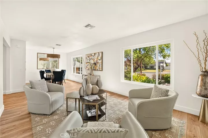Property Photo: 302 S San Mateo Street CA 92373